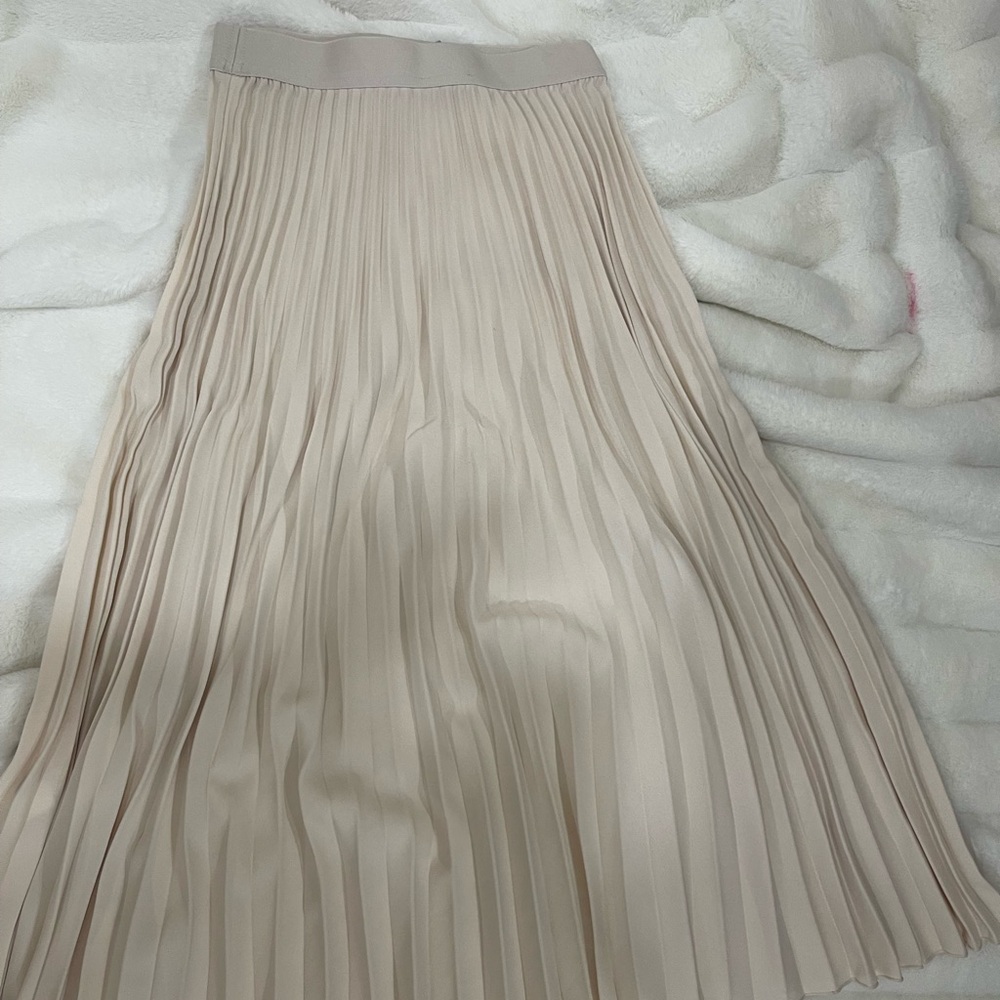 Small playful flare skirt
